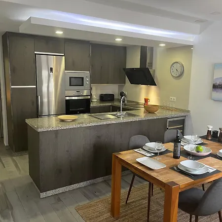 De Marquez , Exklusive Dachwohnung Im Zentrum Mit Und Bergblick Appartamento